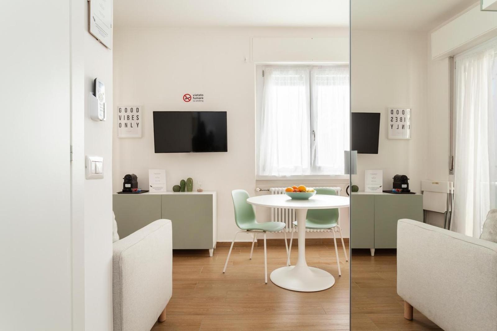 Ferienwohnung Zanella 50 Mailand Exterior foto